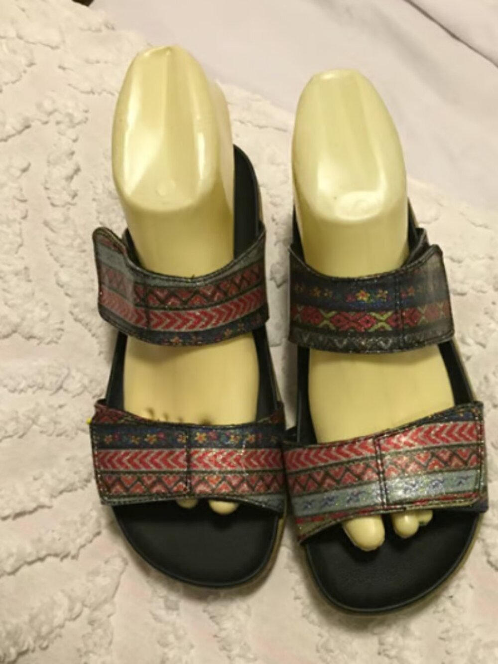 Alegria Sandals Aztec Print Multicolored 2 Strap LEN-592X Womens Size 7 EUR 37